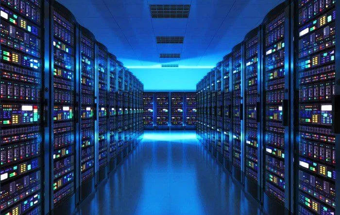 cryptocurrency_mining_farm-5bfd7ab046e0fb0083fd38c2